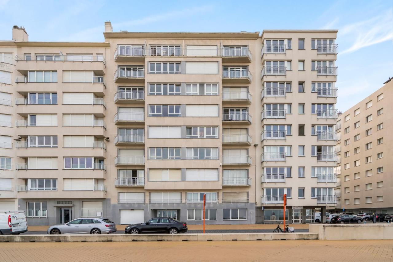 Apartament Zonnig Familie App Op Zeedijk Met Zeezicht Voor 6P Ostenda Zewnętrze zdjęcie